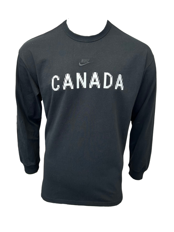 Men’s Nike AC Essential Canada Long Sleeve