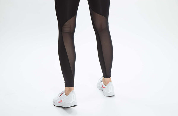 Women’s Nike Fast Running Tights – Team Canada Edition